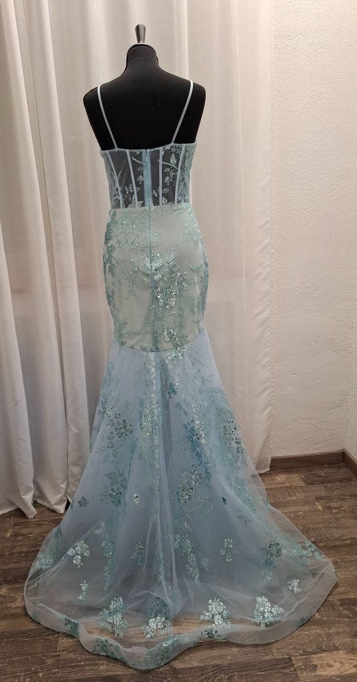 Vestiti: Hellblau kleid – Nuovo (secondo la descrizione) da Uster venduto da VMT. 4