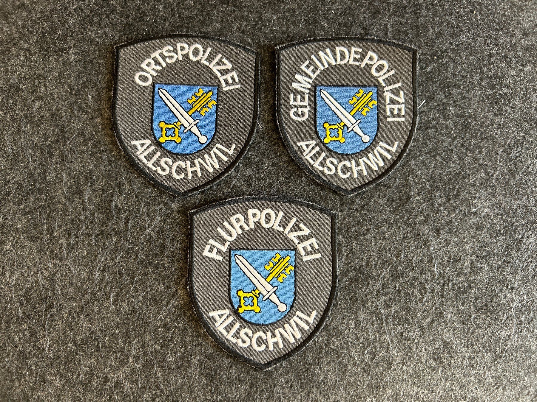 Placchette & Badge: Patches, BL, Polizei Allschwil BL – Usato da Berikon venduto da DGC-1995