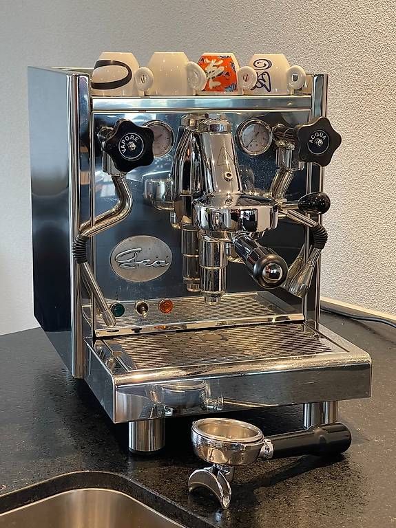 Kaffeemaschinen & Espressomaschinen: Espressomaschine – Gebraucht aus Seuzach von Esperanza1964