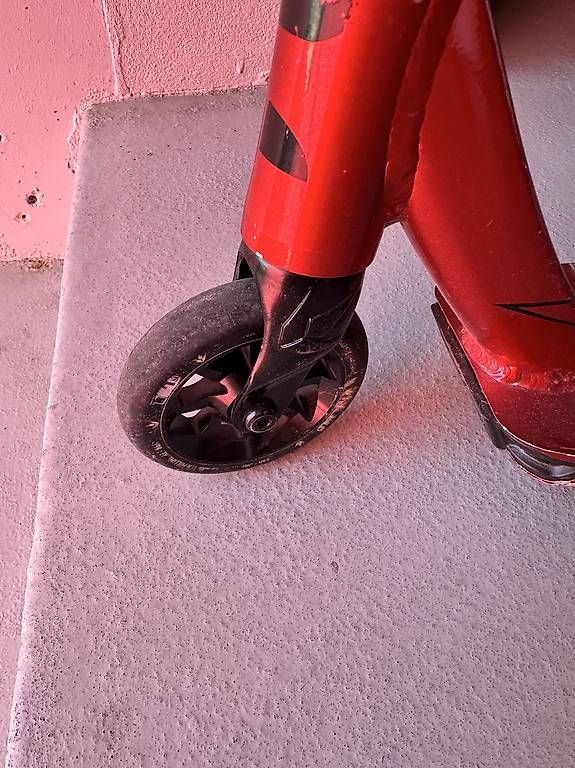 Kickboard: Trottinette freestyle Envy Colt – Usato da Belmont-Lausanne venduto da zirak 2