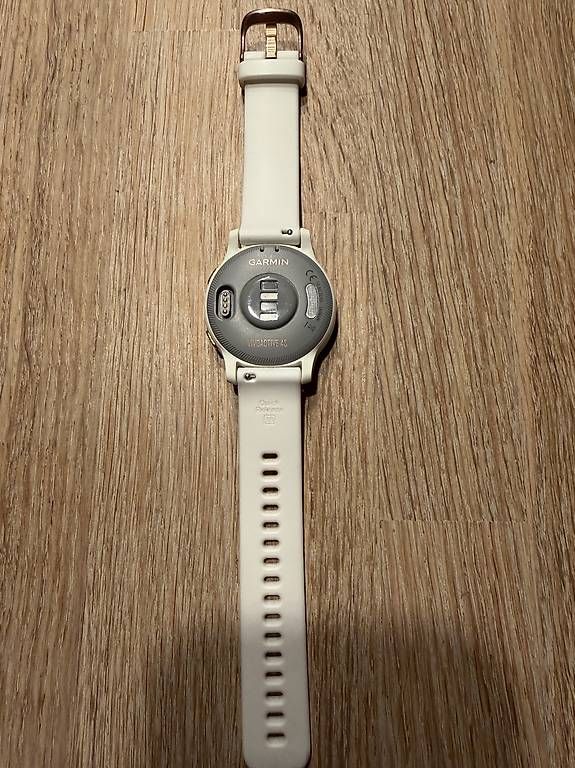 Garmin Smartwatch: Garmin Vivoactive 4s – Usato da Vorderthal venduto da pas_pv8h 2