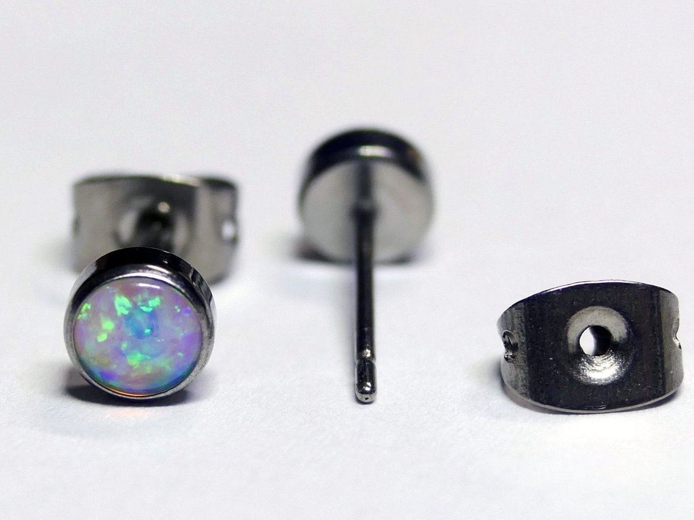 Orecchini pendenti & Orecchini a lobo: Ohrsteker aus Titanium mit Opal – Nuovo e nell'imballaggio originale da Matten b. Interlaken venduto da kero71 5