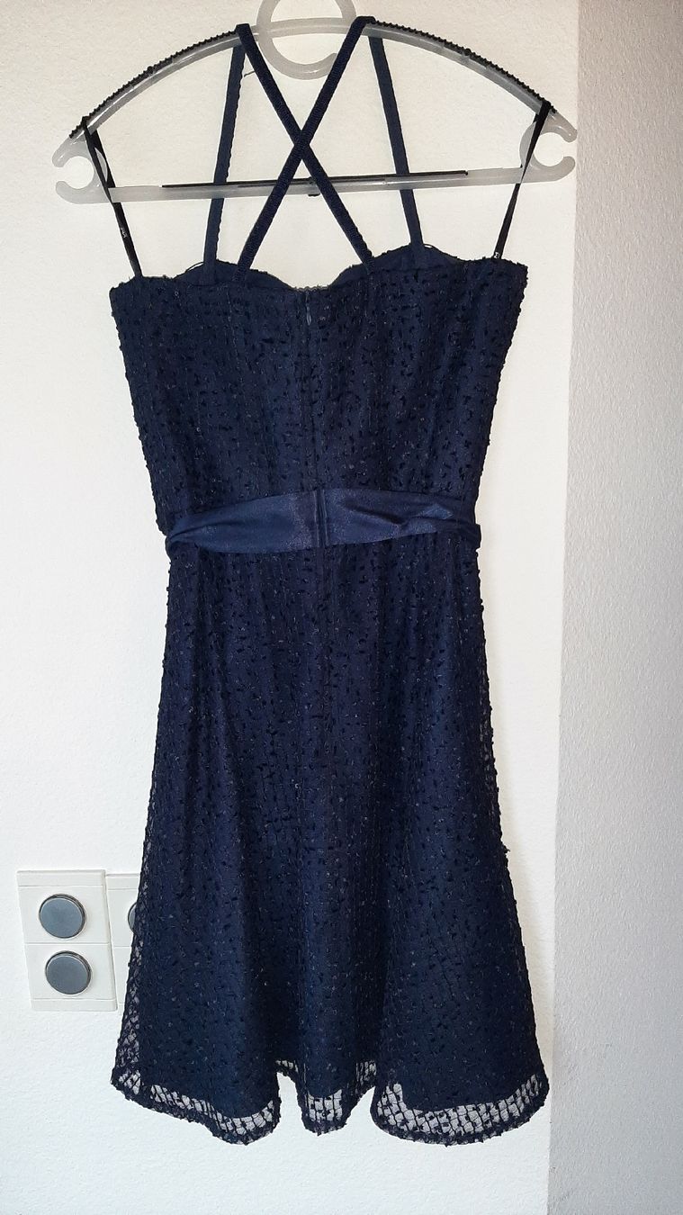 Vestiti: Cocktailkleid dundelblau Gr. 34 – Usato da Brütten venduto da spaduk 1