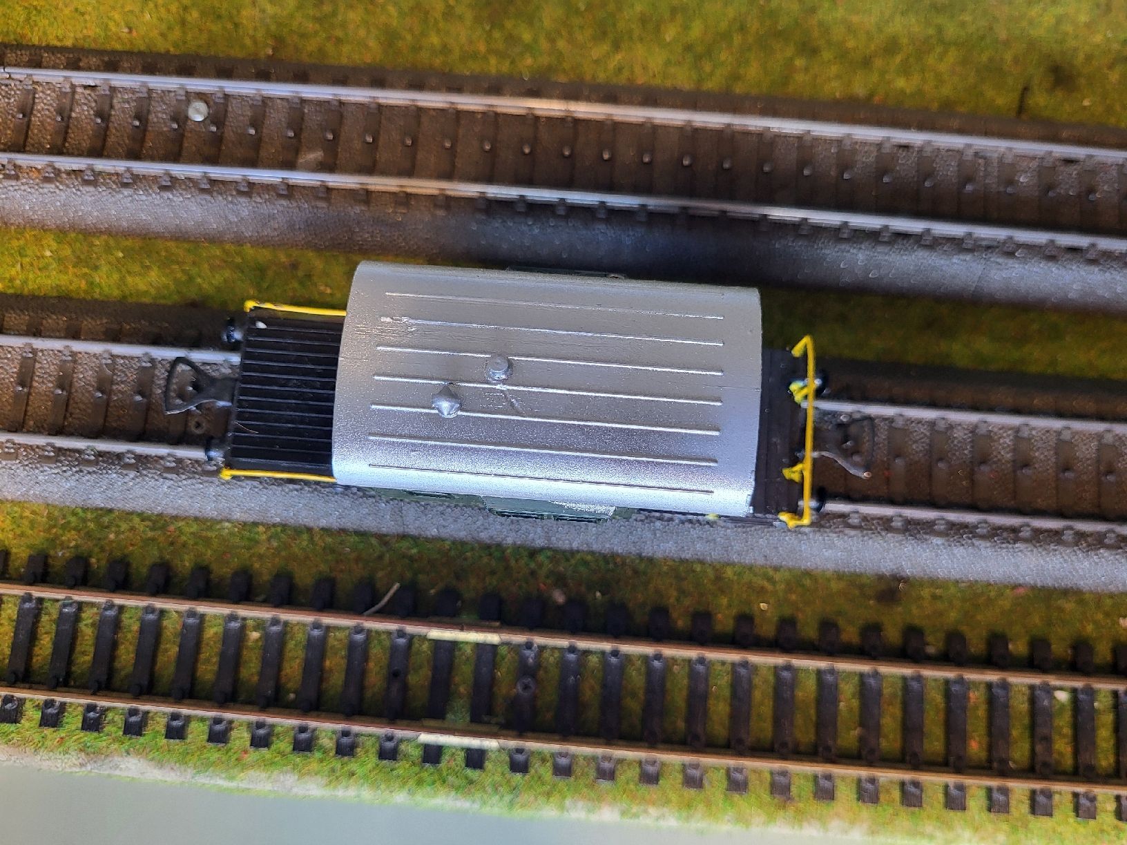 Liliput Modellini di ferrovie: Lilliput Sputnick Wagen AC – Usato da Pfäffikon SZ venduto da abschleppfahrzeug 2