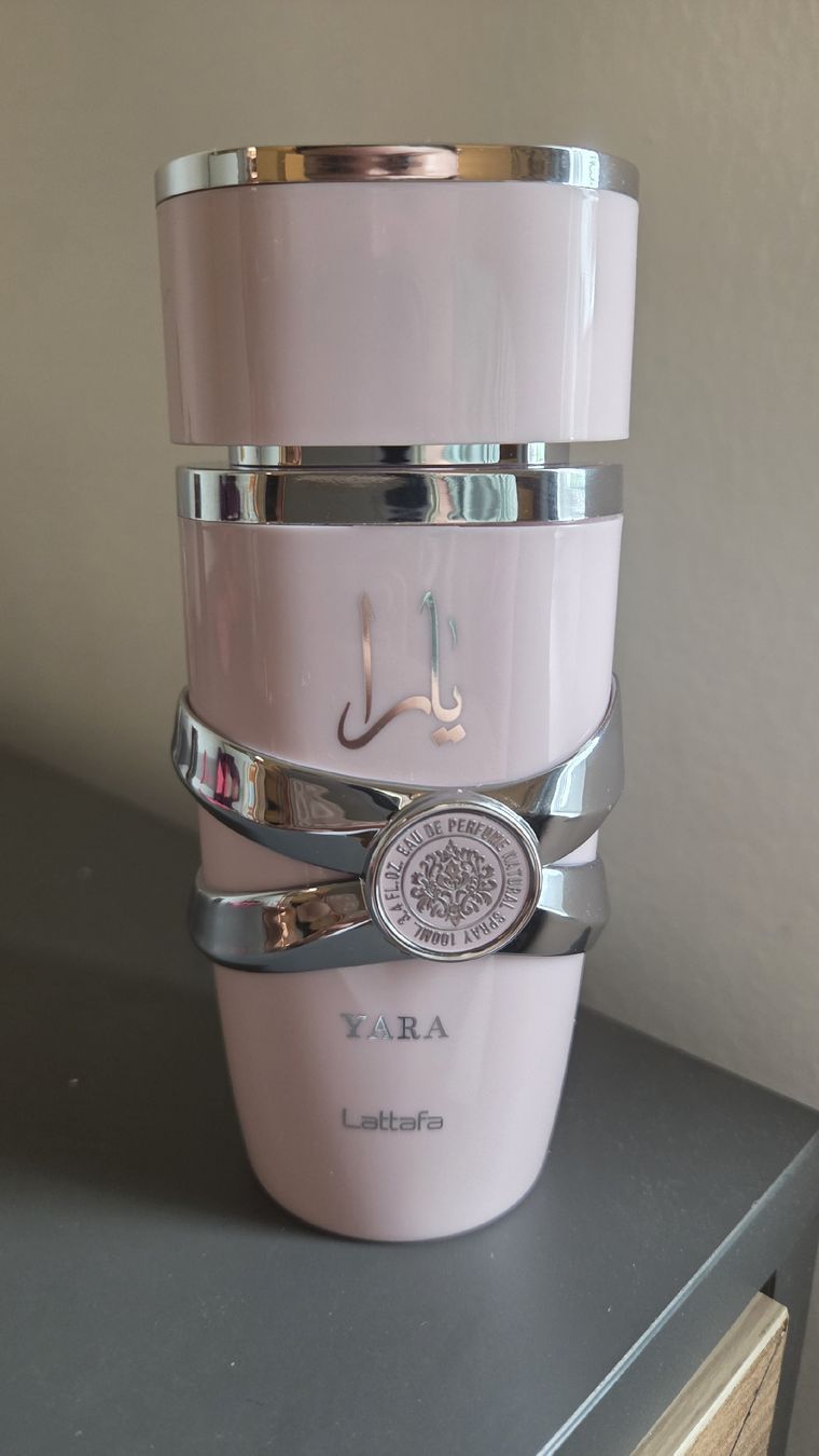 Lattafa Profumi & Eau de Toilette: Lattafa Yara Eau de Parfum – Usato da Rheinfelden venduto da san_sv5n
