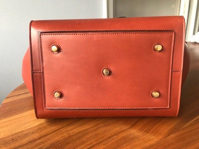 Celine Borse da donna: Celine Leder Knot Bag / Krawattentasche – Nuovo (secondo la descrizione) da Wilen b. Wollerau venduto da rosmarin13 2