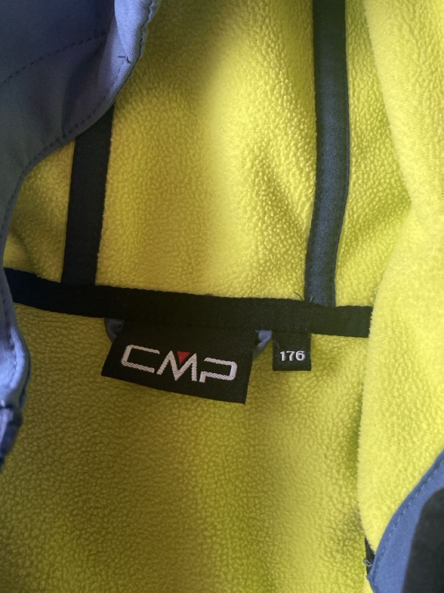 CMP Jacken & Mäntel: Softshell Jacke 176 blaugrau – Gebraucht aus Watt von Smah 1