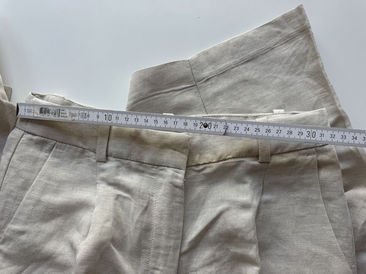 H&M Pantaloni: Hose aus Leinenmischgewebe – Usato da Rotkreuz venduto da Mini_mela33 1
