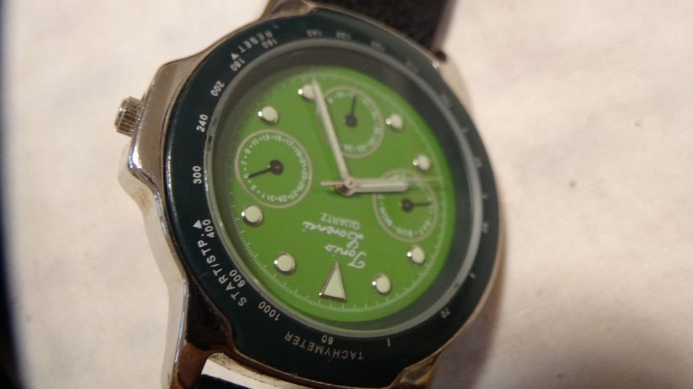 Montres: LORENSIO HEREN  UHR,QUARTZ..LÄÜFT – D'occasion à zürich par ahmad01 5