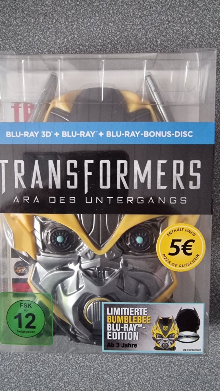 Tutti i DVDs: Blu Ray Transformers Ära des Untergangs 3D  Bumblebee Editio – Nuovo e nell'imballaggio originale da Oetwil am See venduto da fineli2
