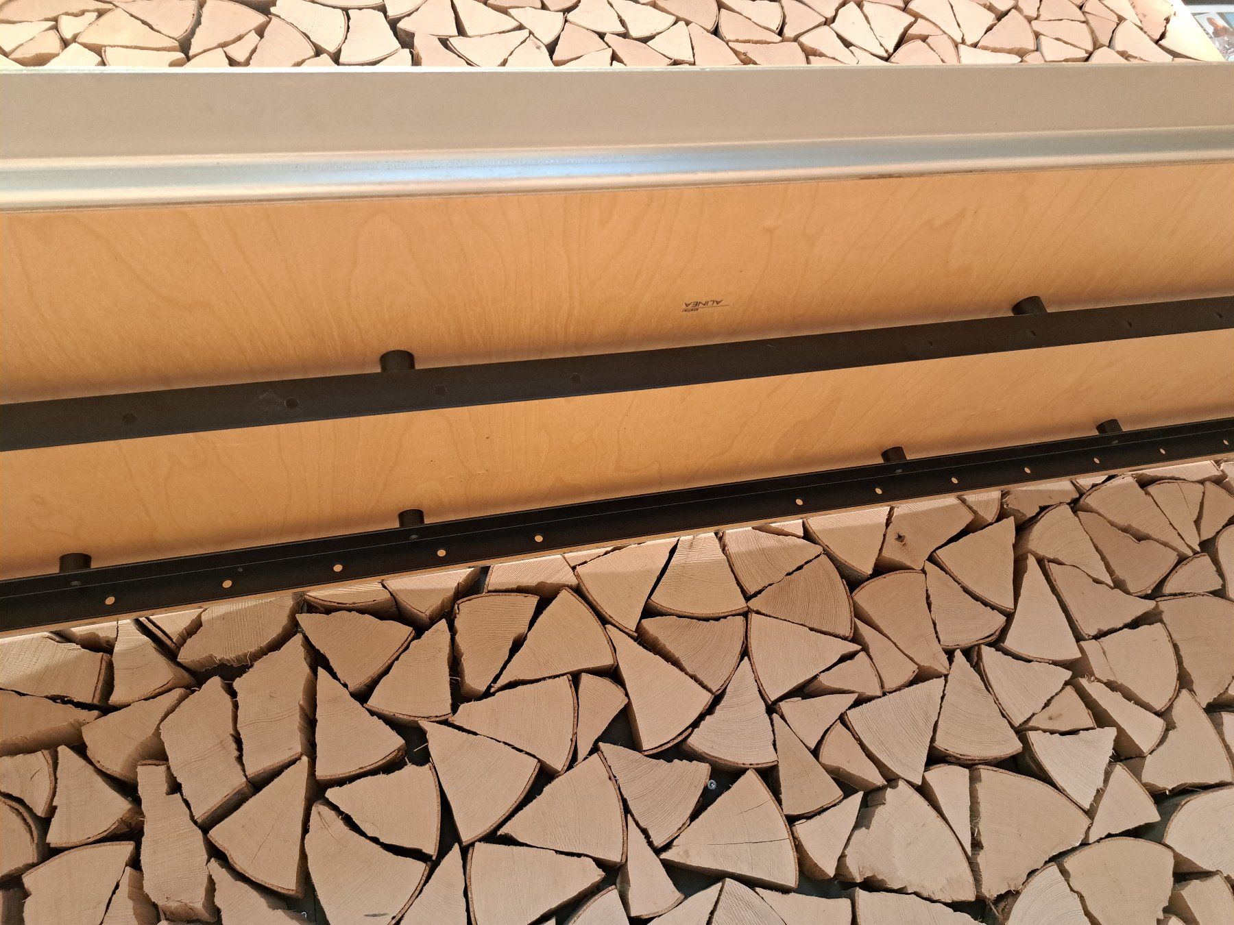 Atelier Alinea Tables: Atelier Alinea Tisch 200cm gebraucht – D'occasion à Basel par Unibrocki 3