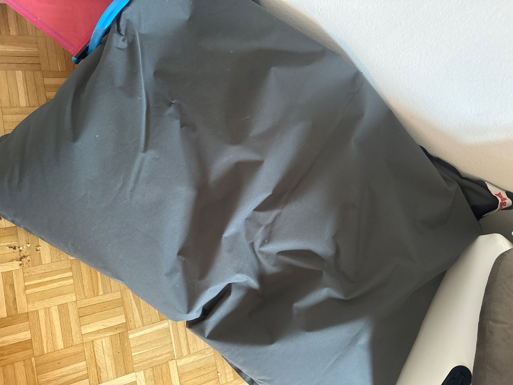 Kissen: Gemütlicher Big.Bag by Sitting Point, gebraucht – Gebraucht aus St. Gallen von Bimmer-008