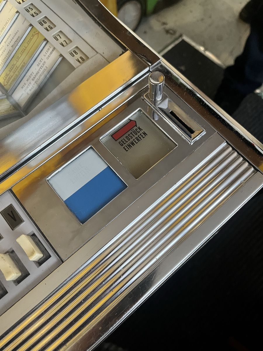 Seeburg Jukebox: Seeburg Musikbox – Usato da Zürich venduto da nana_1989 2
