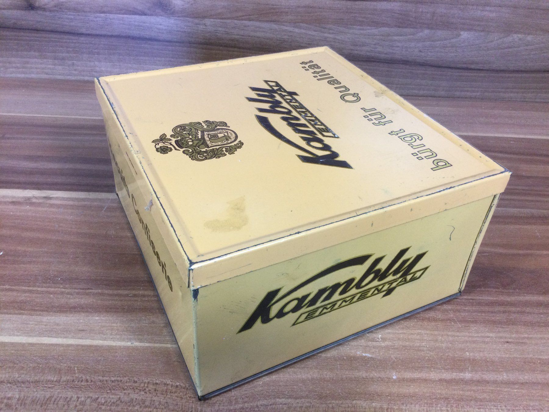 Attrezzi da lavoro: Antike gebrauchte Kambly Blechdose Emmental – Usato da Wangen SZ venduto da kuriosum12 2