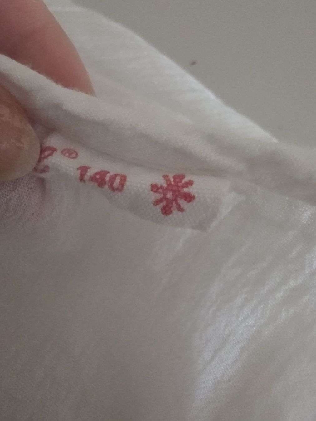 Blusen, T-Shirts & Tops: Bluse weiss Grösse 140 Stickerei Baumwolle Mädchen – Gebraucht aus Wigoltingen von Zuckerfee84 3