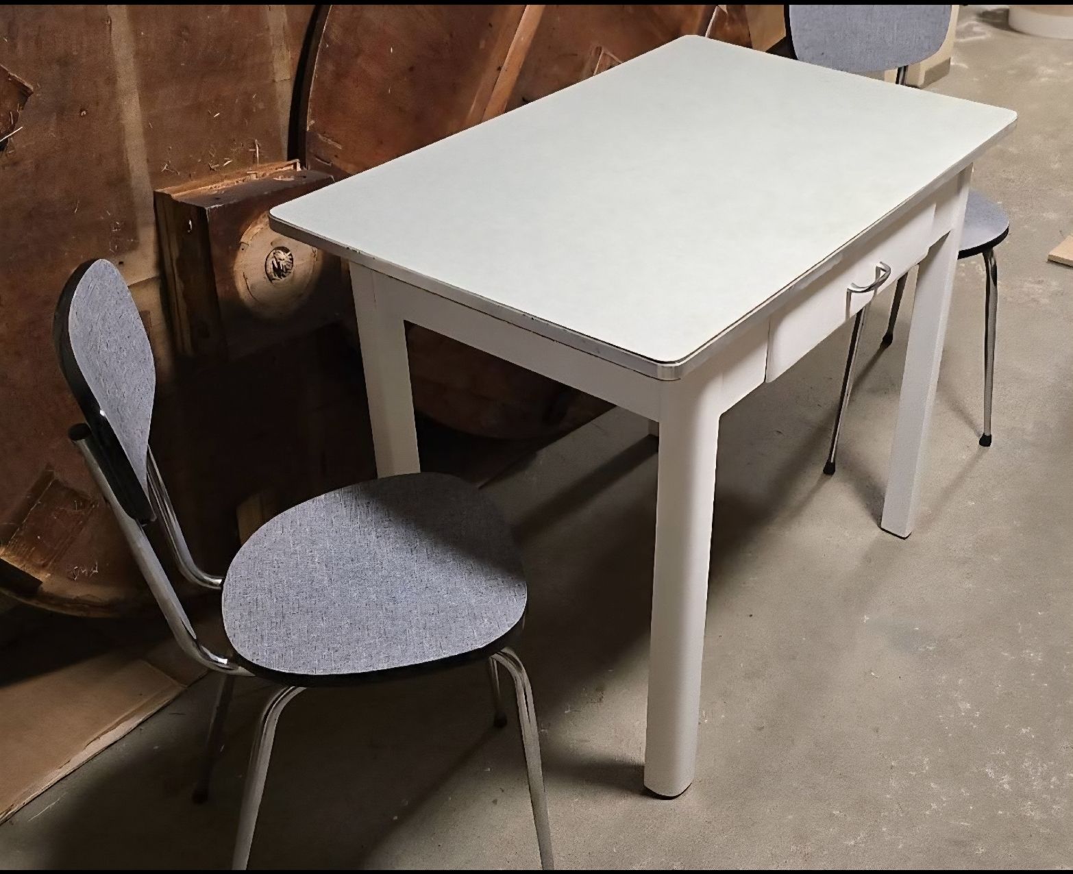 Tische: vintage Küchentisch – Gebraucht aus Zürich von Reni8048 3