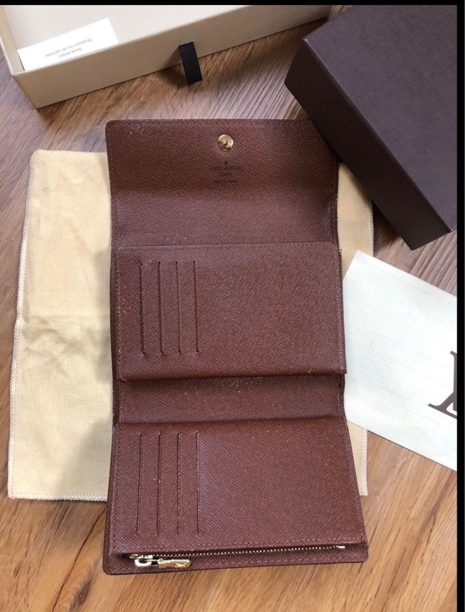 Louis Vuitton Portamonete: Louis Vuitton Portemonnaie – Usato da Ballwil venduto da mon_sb5l 2