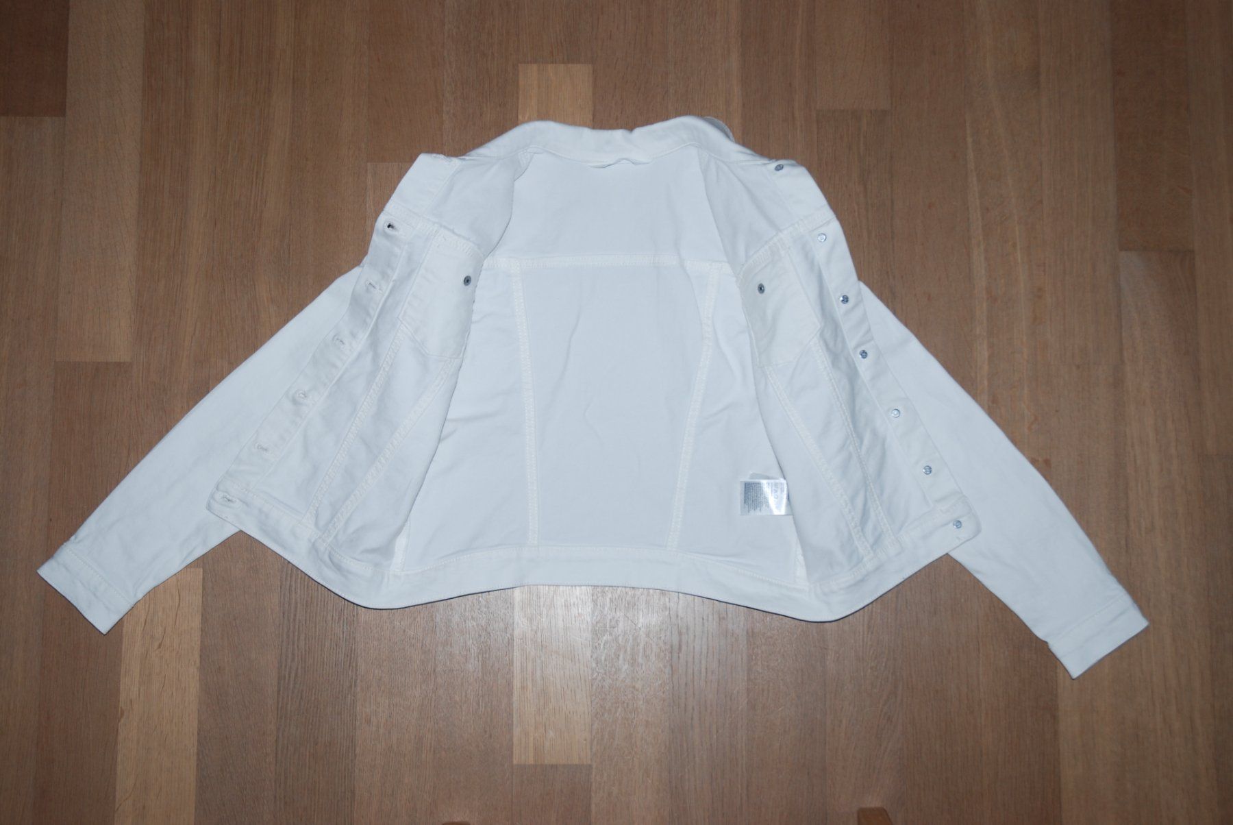 H&M Vestes & Manteaux: Jeansjacke weiss, H&M, Gr. 158 – D'occasion à Laupen BE par sabale 2