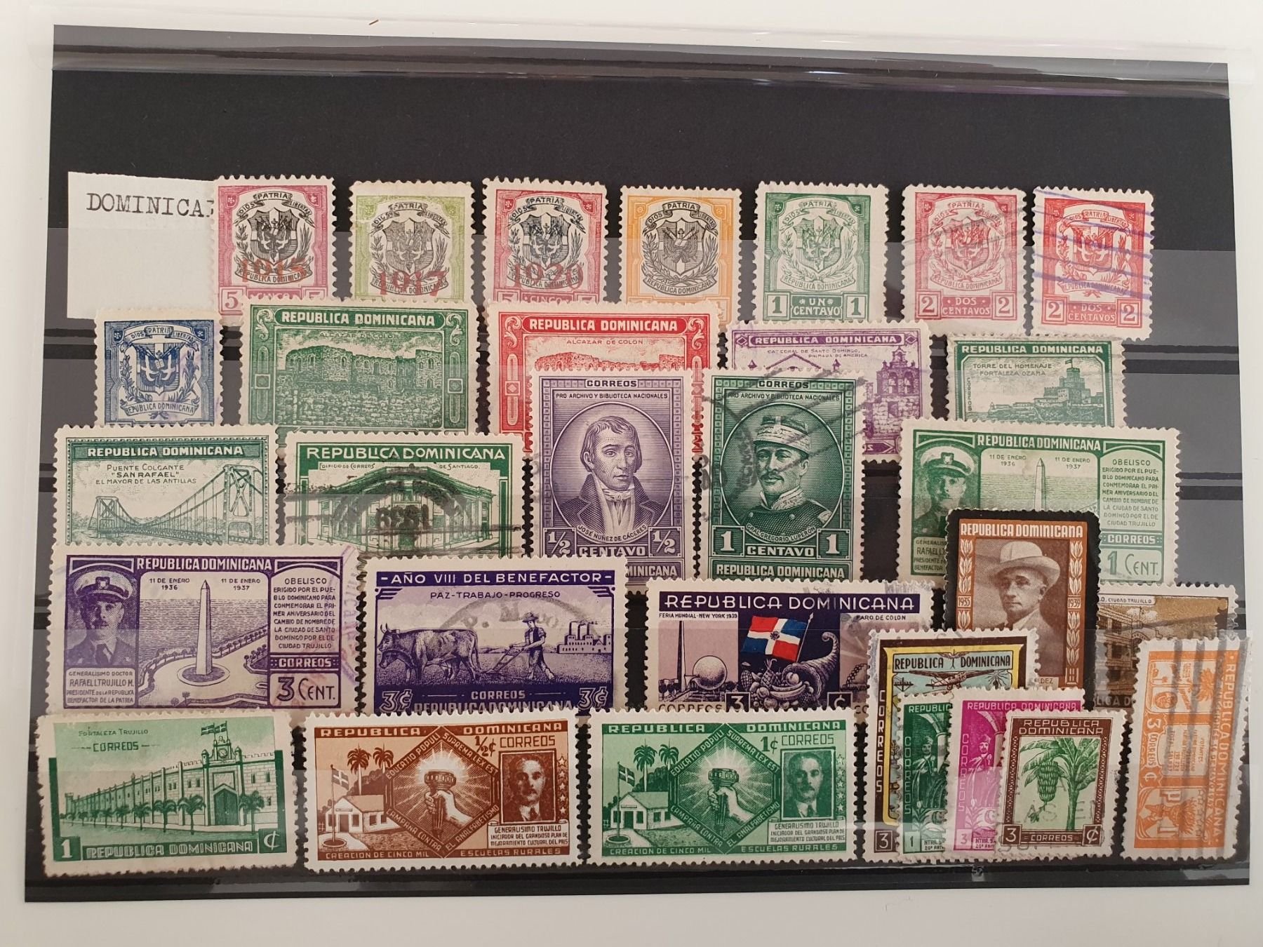 Tutti i francobolli: Lot Dominicana – Usato da Balgach venduto da SIMEON27