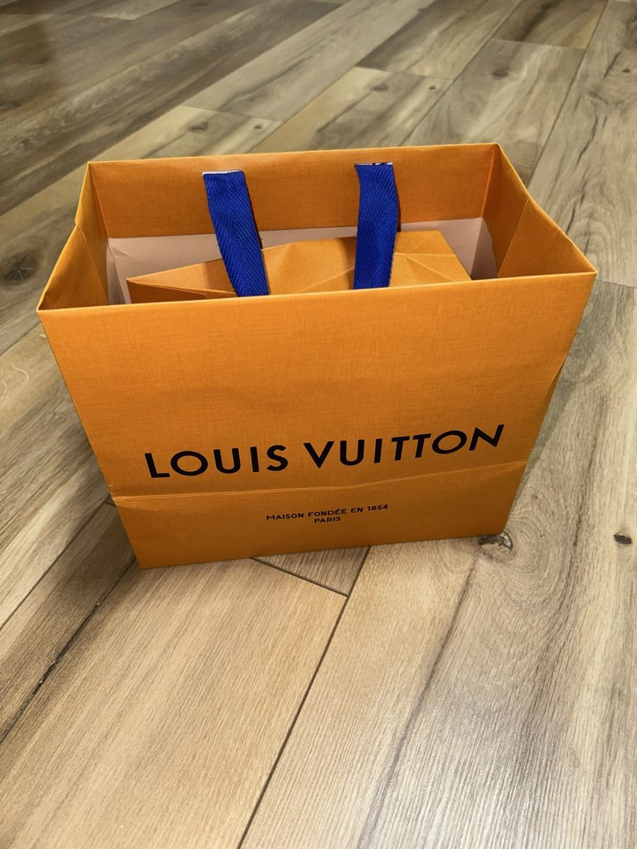 Louis Vuitton Parfums & Eau de Toilette: Louis Vuitton Imagination Eau de Parfum – D'occasion à Liebefeld par tru_cj95 6