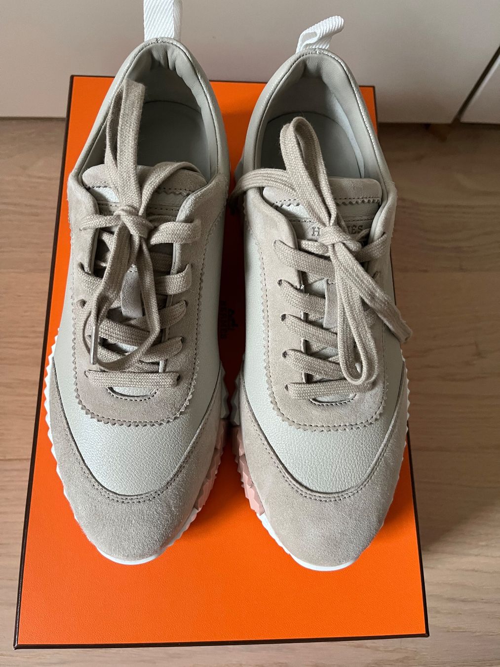 Hermès Scarpe da donna: Orig. Hermes Sneaker Bouncing gr 38 NP CHF 930 – Nuovo e nell'imballaggio originale da Engelberg venduto da weisserstern