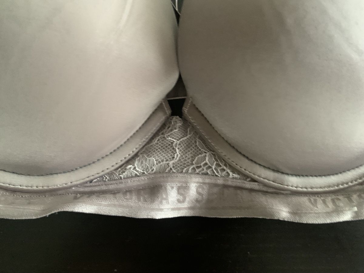 Victoria's Secret Sonstige Unterwäsche: Viictoria‘s Secret BH – Gebraucht aus Emmen von Bgucci_girl 2