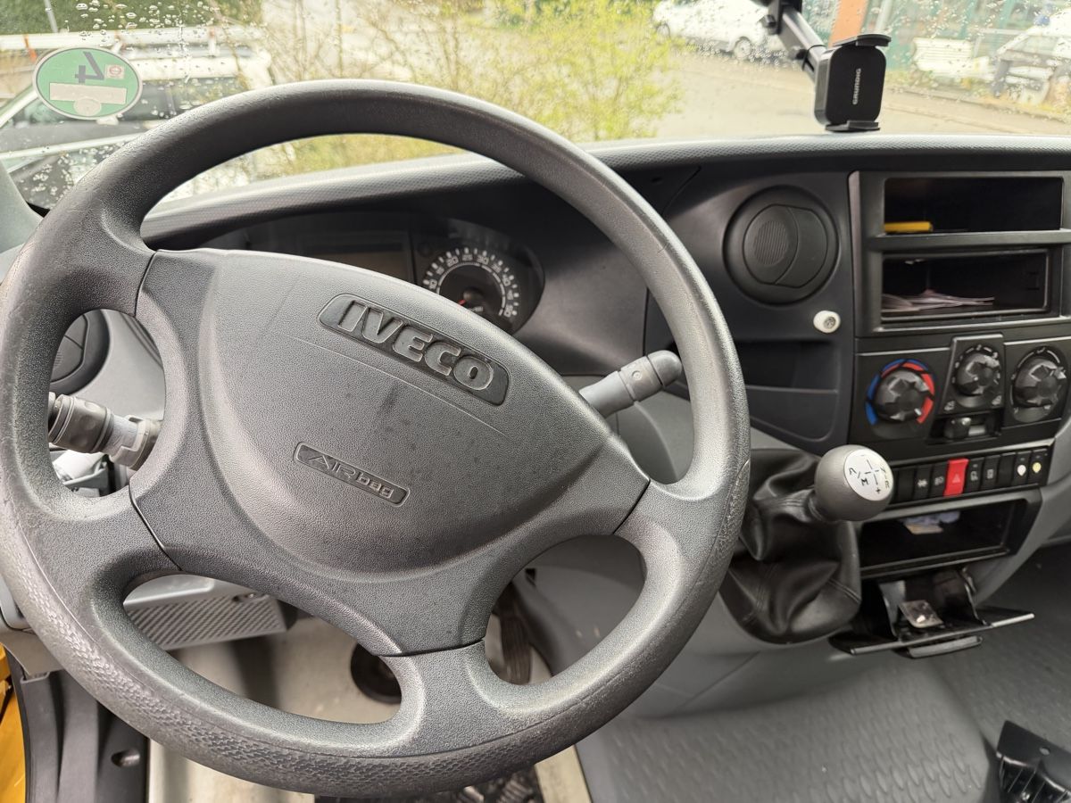 Iveco Nutzfahrzeuge: Iveco Daily Lieferwagen – Gebraucht aus Lufingen von Kasti92 6