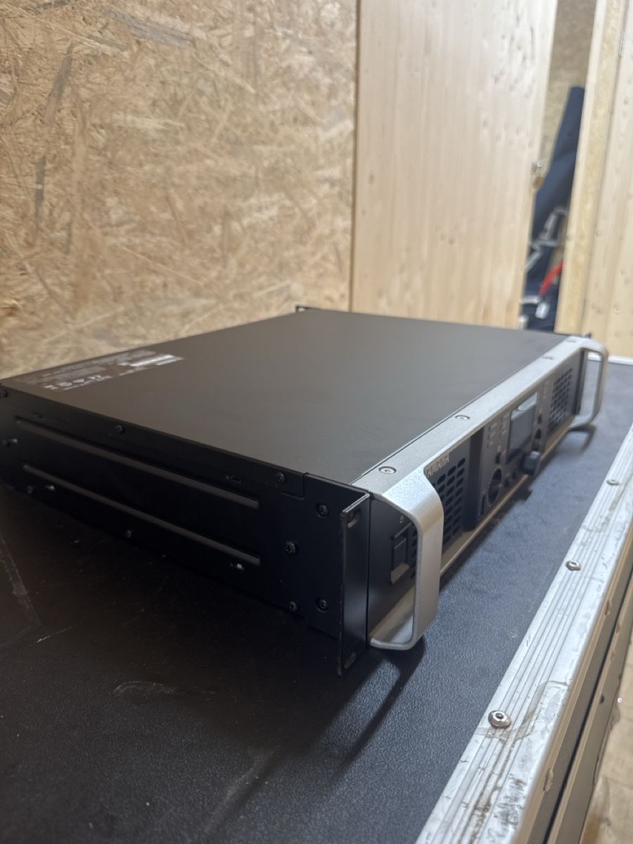 Yamaha Amplificatori: Yamaha PX5 Verstärker – Usato da Goldingen venduto da DDietziker 2