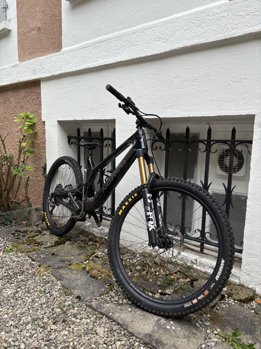 Norco Vélos: Norco Range C1  – D'occasion à Corseaux par dow_s6cj 2