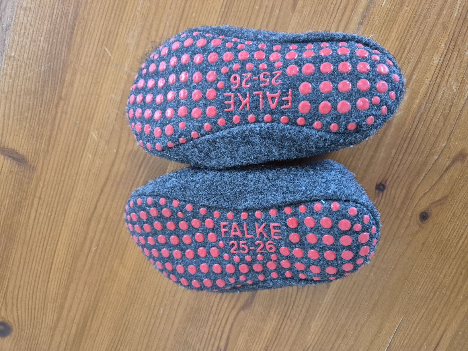 Scarpe per ragazzi: Falke Cosyshoe 25/26 – Usato da Urdorf venduto da sulsenad 1
