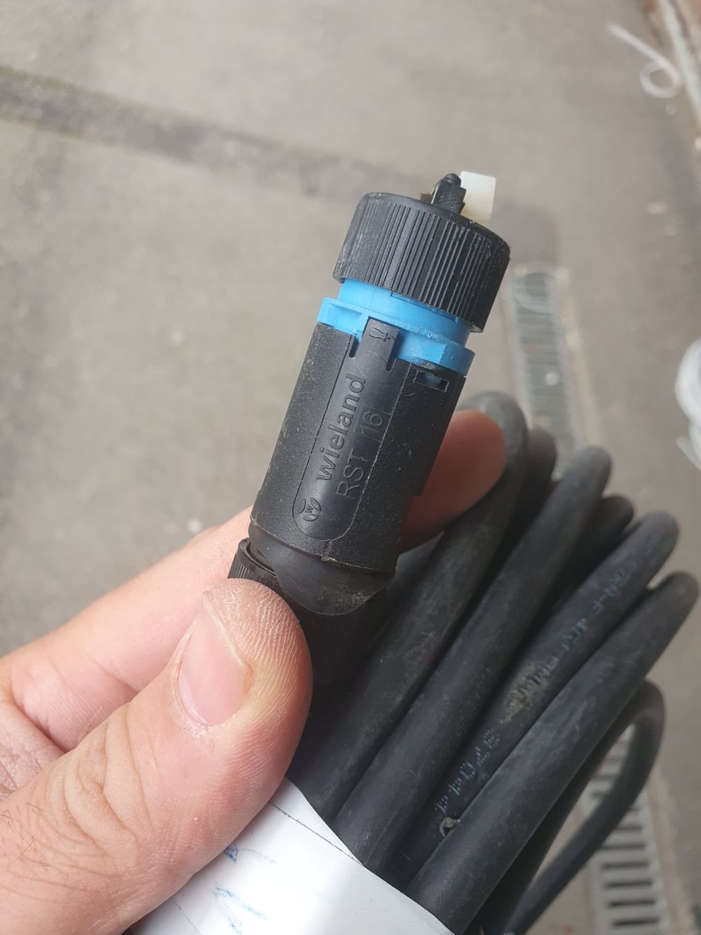 Cavi: Kabel 4x1 4G1 4x1mm2 3LPE 14m – Usato da Zürich venduto da eymen20 4