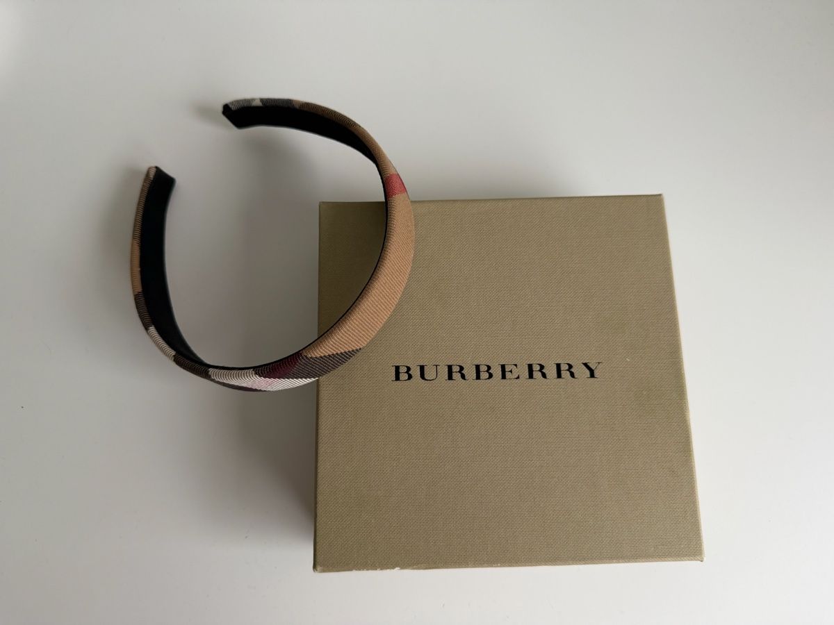 Burberry Accessori per capelli: Burberry  – Usato da Melide venduto da ser_6qfy 4
