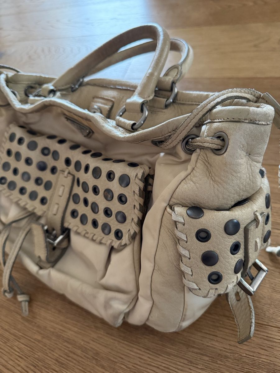 Prada Taschen für Damen: PRADA Schultertasche – Gebraucht aus Lenzerheide/Lai von heyhorsey 1