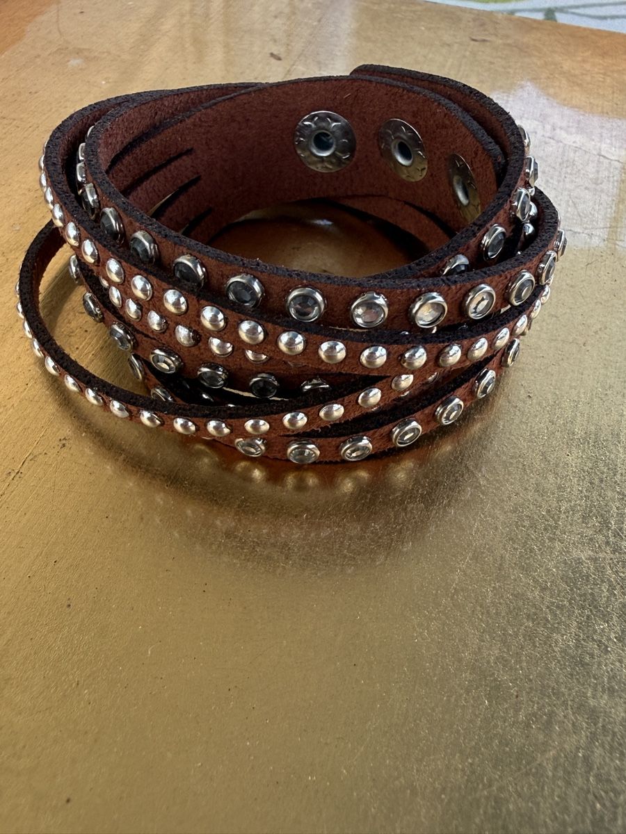 Bracciali & Braccialetti: Cooles Nietenarmband – Nuovo e nell'imballaggio originale da Maienfeld venduto da Cmicky 1