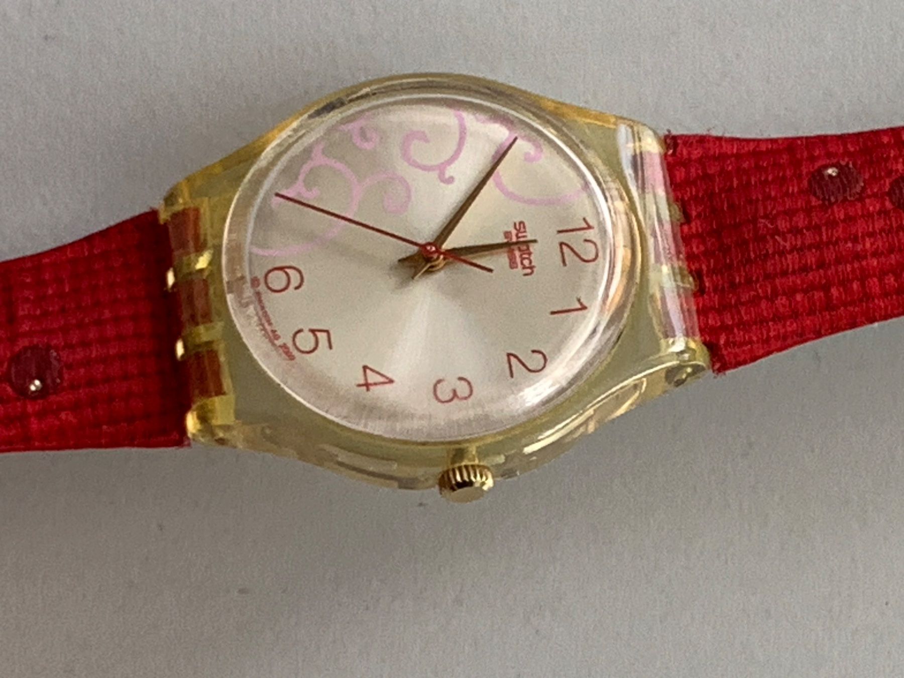 Swatch Uhren: Swatch Armband Uhr – Gebraucht aus Grenchen von  4