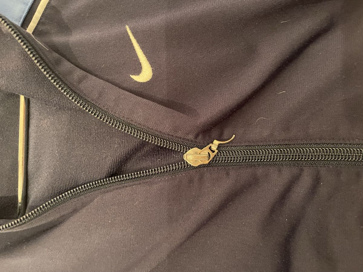Nike Giacche: nike track jacke grösse S/M – Usato da Uitikon Waldegg venduto da lor_b2rv 3