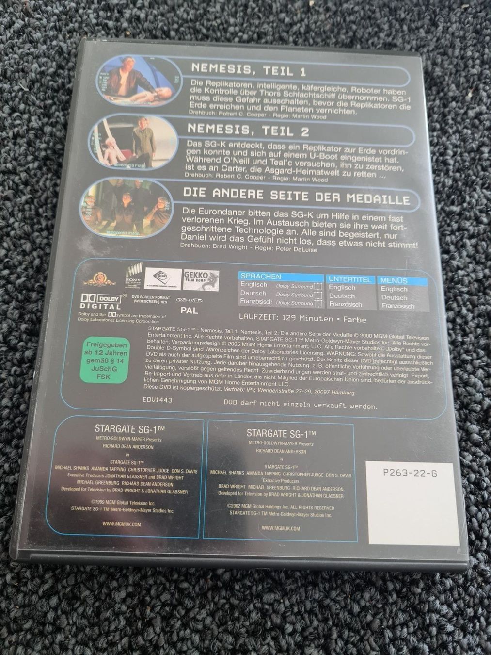 Tutti i DVDs: STARGATE KOMMANDO SG 1(7834) – Usato da Ruswil venduto da jan_bxl5 1