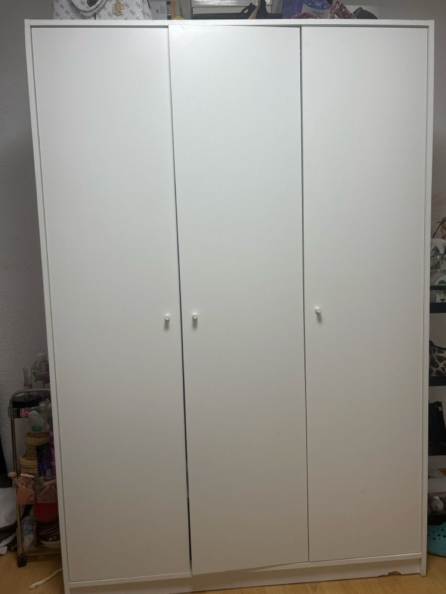 Ikea Armadi: IKEA Schrank – Usato da Vogelsang AG venduto da kikimiau