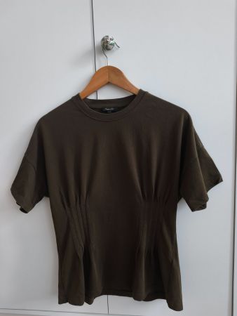 Damen T-Shirt Massimo Dutti Khaki Grösse M neuwertig