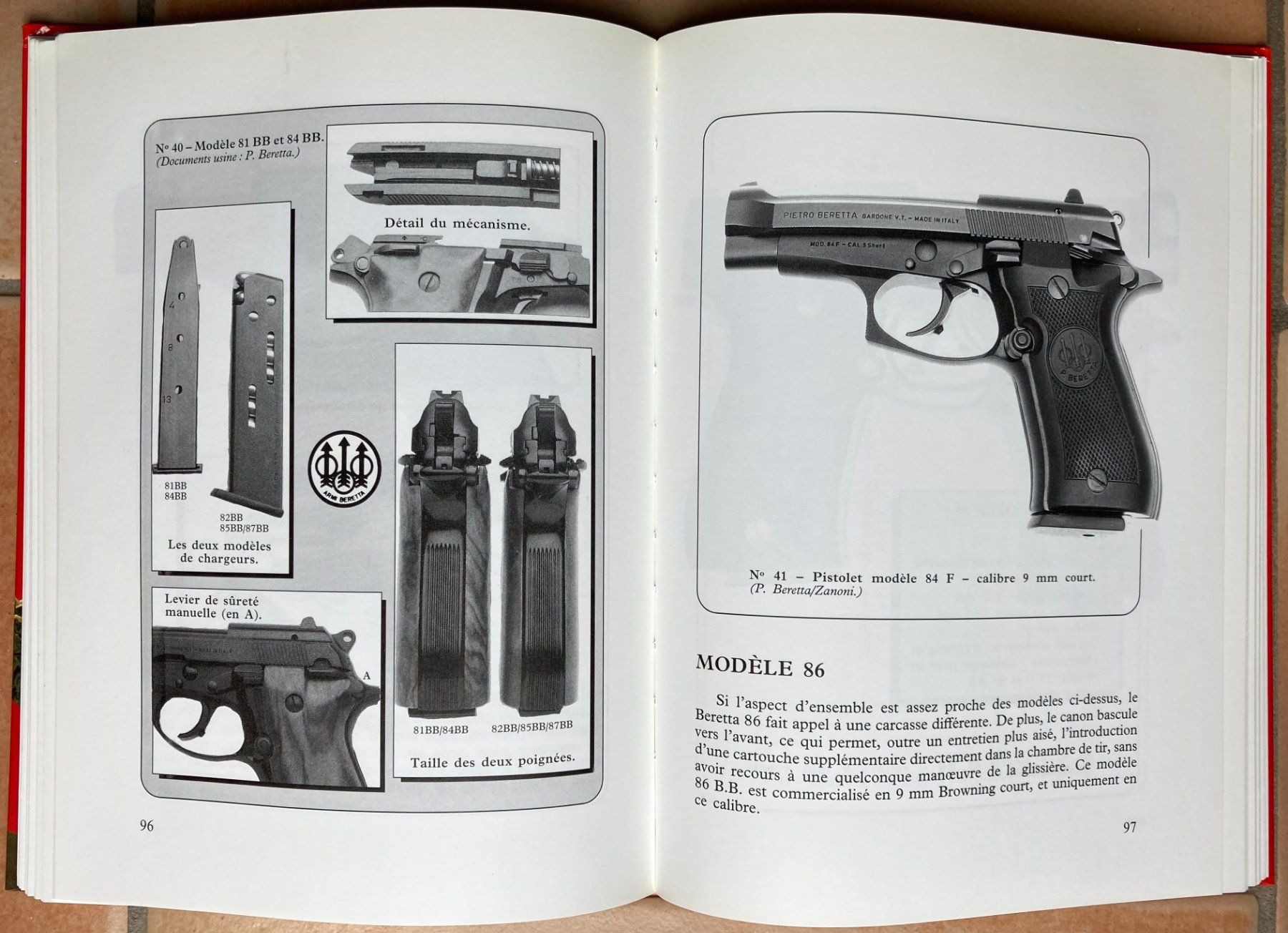 Libri: Les pistolets Beretta - Michel Malherbe – Usato da Versoix venduto da HELVETICA_1 4