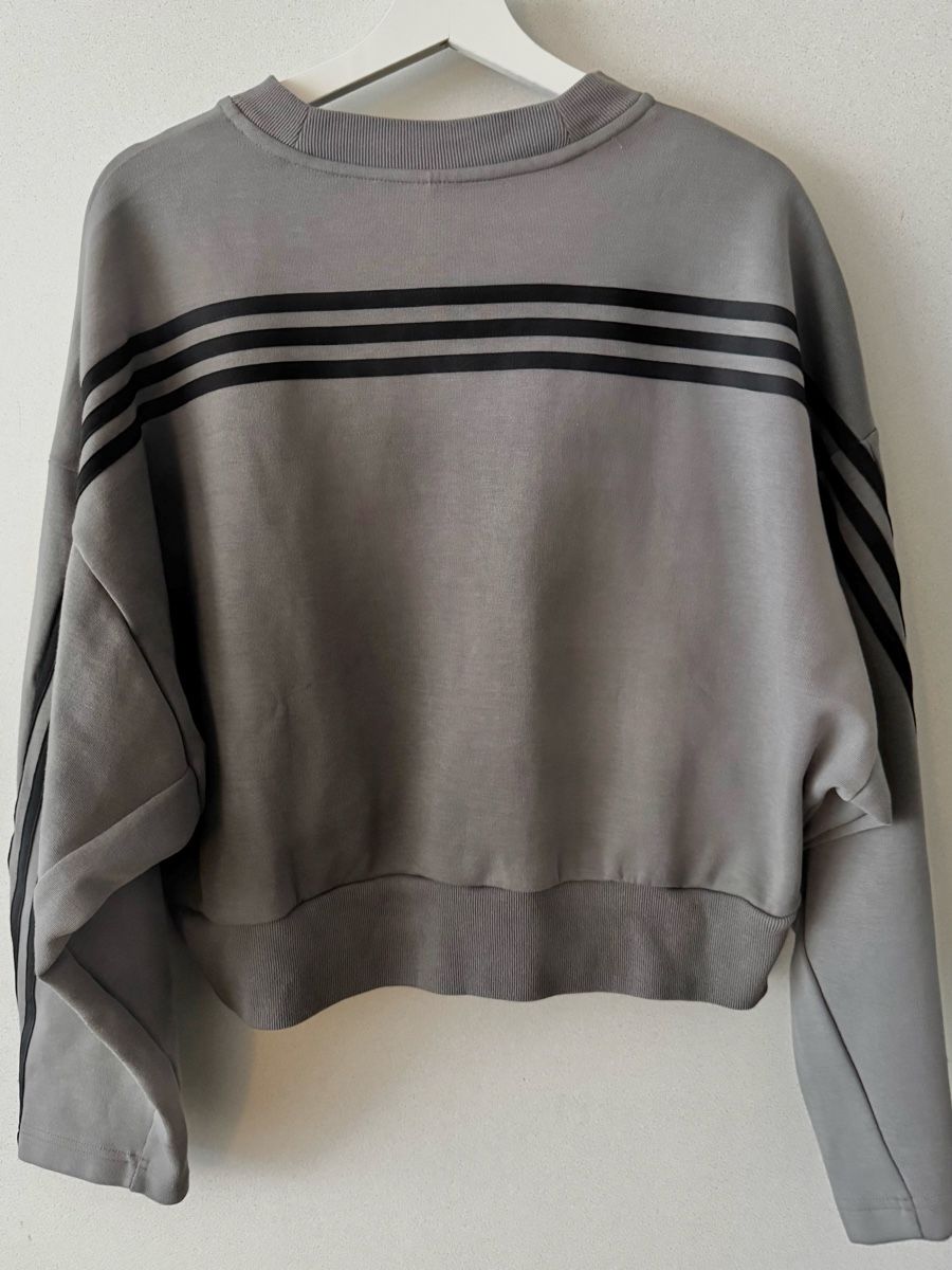 Adidas Maglioni & Felpe: Adidas Pullover cropped – Nuovo (secondo la descrizione) da Luzern venduto da Leaaa 3