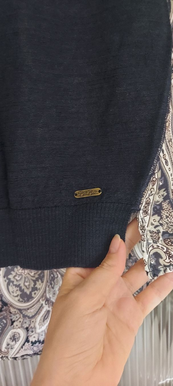 Camicette: Damenpullover schwarz Paisleymuster Grösse S – Usato da Winterthur venduto da ann_7lxx 1