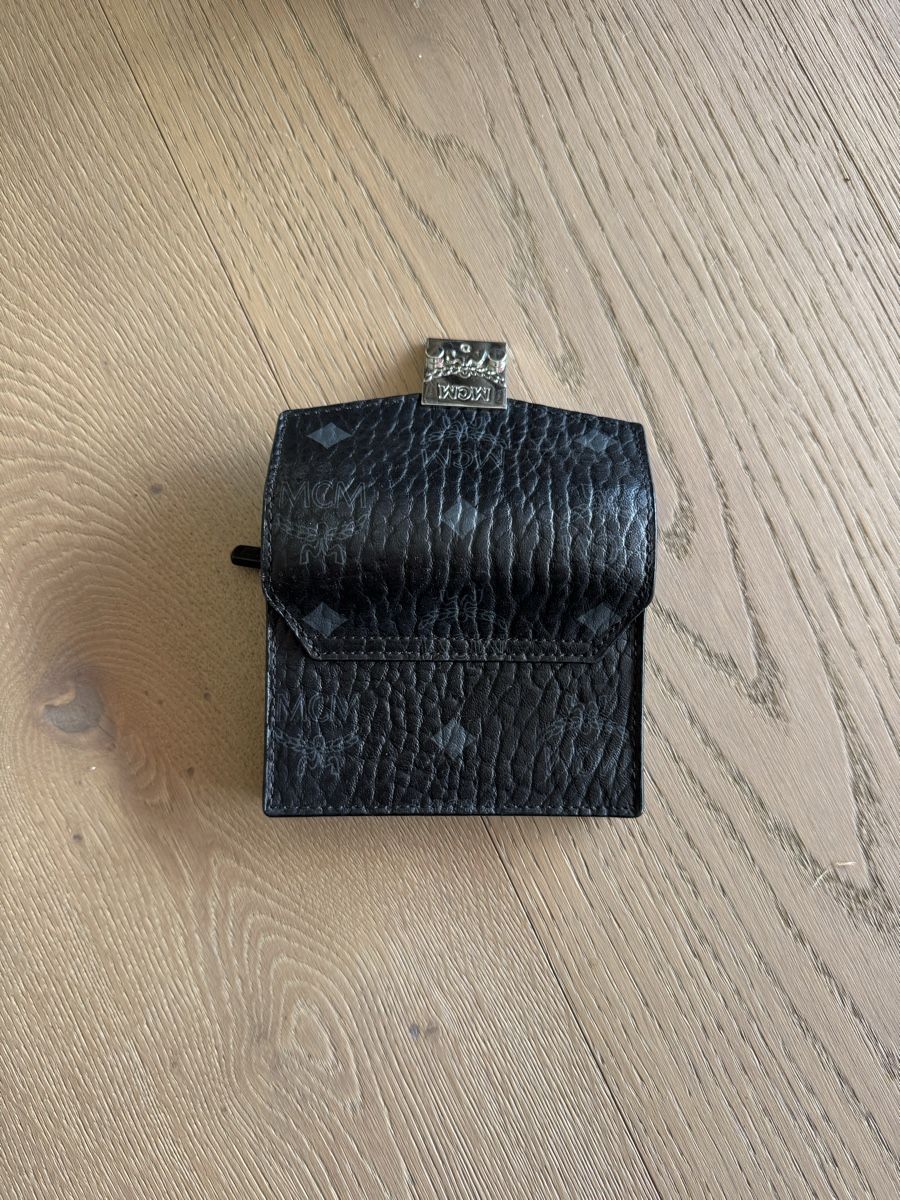 Mcm Portamonete: MCM Kartenetui Leder schwarz – Nuovo (secondo la descrizione) da Uster venduto da sandi_95 2