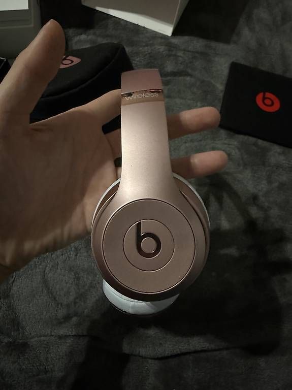 Beats Cuffie: Beatssolo3 wireless ROSE GOLD – Usato da Aigle venduto da Saracristiana 2
