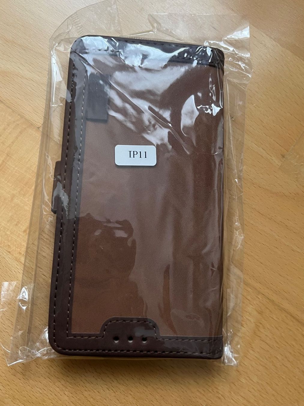 Cover & Protezioni schermo: Handy Hülle Iphone 11 – Nuovo e nell'imballaggio originale da witterswil venduto da Bargo 1