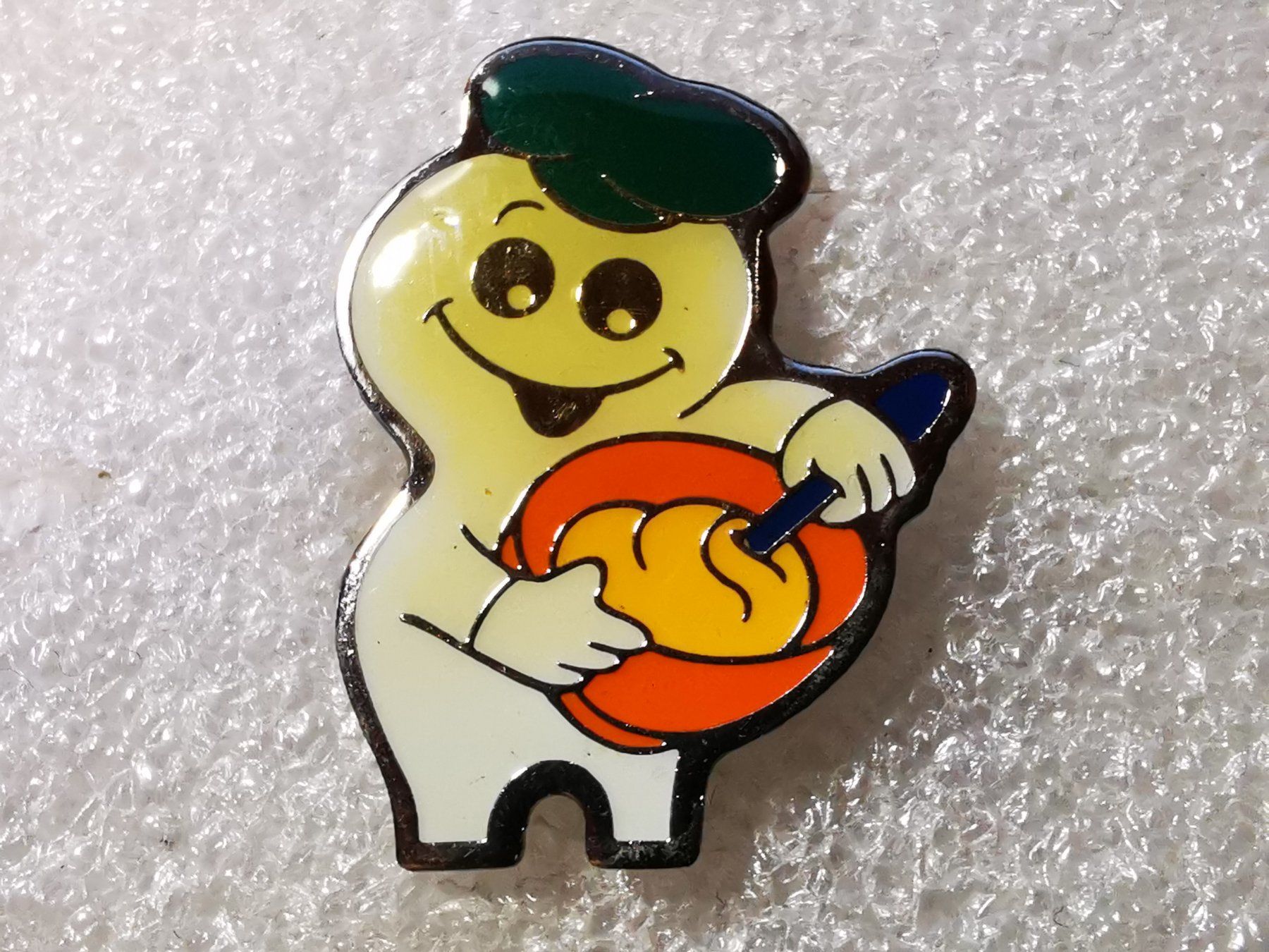 Placchette & Badge: Ansteckpin 24: Maga Bio – Usato da Oppligen venduto da Pin-Fall-Shop