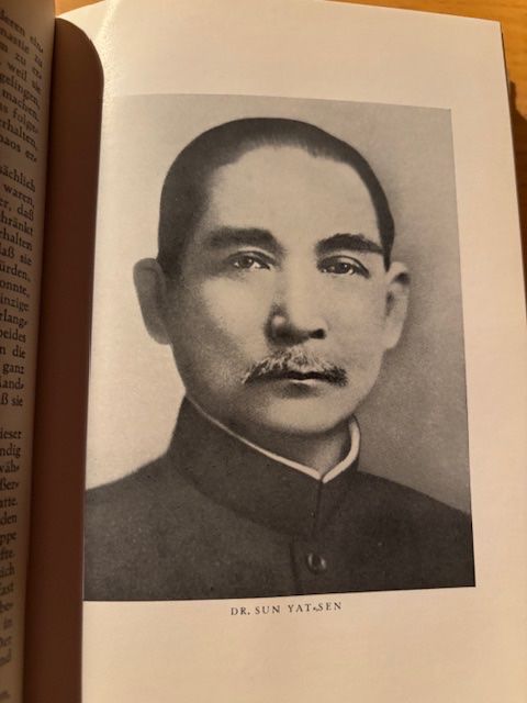 Bücher: Chiang Kai-Shek, Tagebuch + Buch – Gebraucht aus Seon von retep012 8