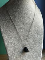 Anhänger zum Schutz Black stone