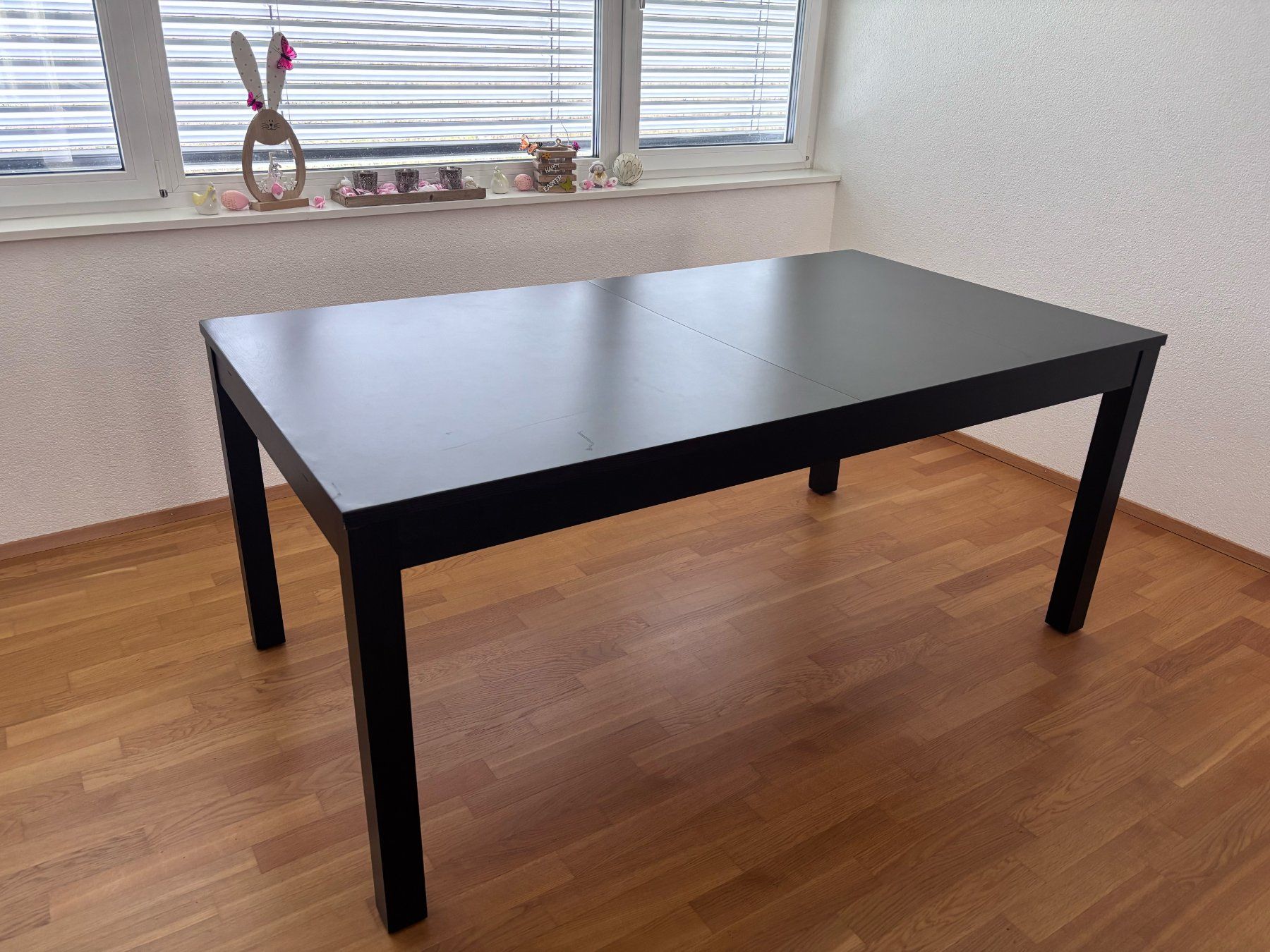Ikea Tavoli: Schwarzer Esstisch ausziehbar – Usato da Innerberg venduto da Golf_Fahrer_89