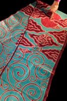 Batik Tulis mit Mega-Mendung- und Spiralmotiven (Cirebon-Sti